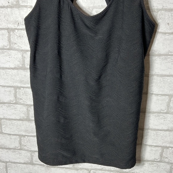 Athleta racerback tank size large - Picture 4 of 11